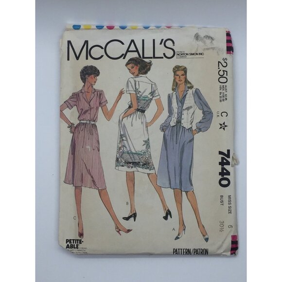 McCall's 7440 Misses Size 6 Bust 30.5 Buttoned Pullover Dress & Vest 1981 - Picture 4 of 5